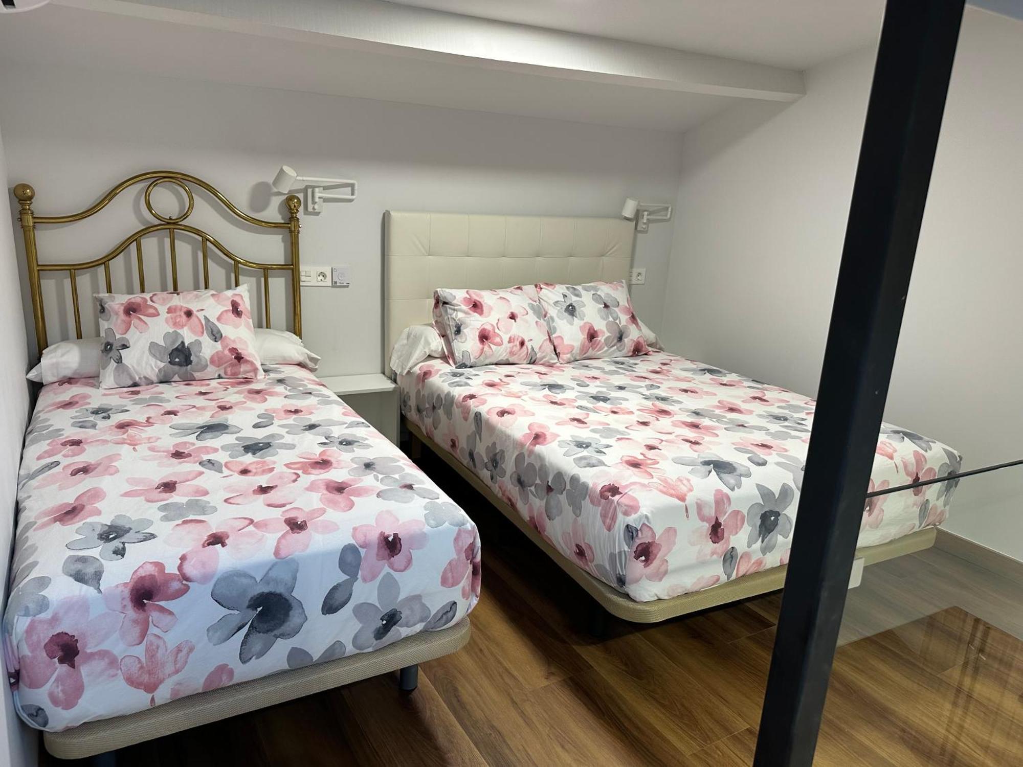 Apartamentos Turisticos Santa Apolonia 62 Avilés Exterior foto